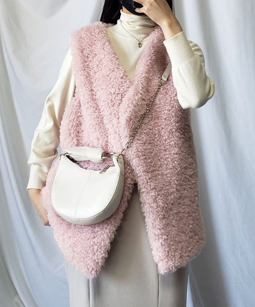 2501035 ME Fluffy Faux Fur Vest - Pink