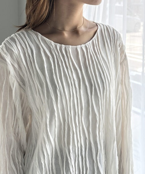 2501034 CE Wave Sheer Cut Top - White