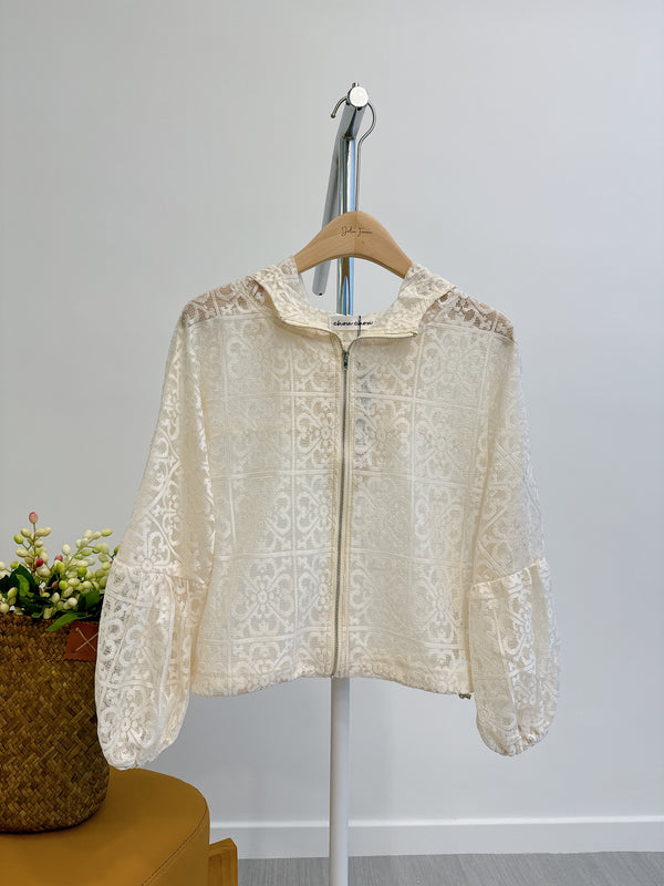 2408053 CC Full Lace Zip Jacket - White