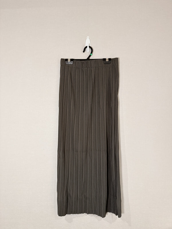 2412120 GY Striped Narrow Skirt - Charcoal