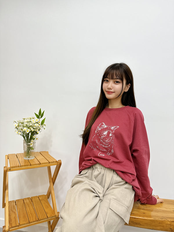 2410023 LUP Cat Print Raglan Pullover - Wine