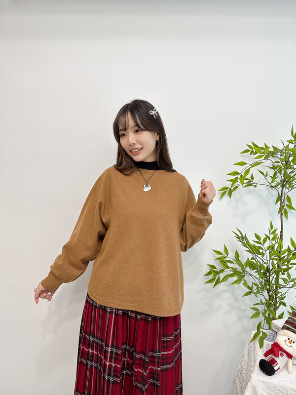 2412029 OM Knit Rib Pullover - Camel