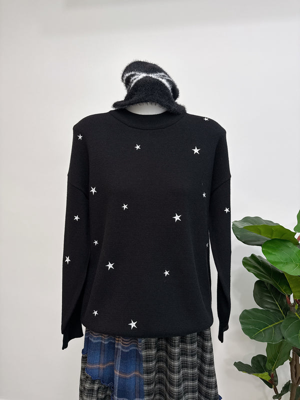 2412068 LE Stars EMB Knit Top - Black