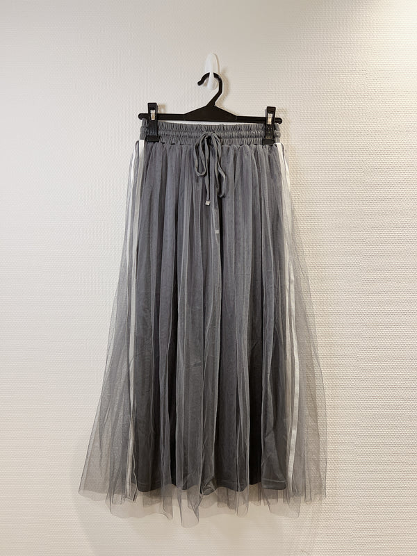 2501044 CB Side Stripes Tulle Skirt - Charcoal