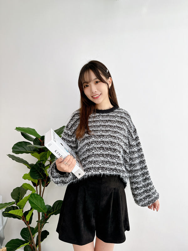 2411022 PF Shaggy Border Knit Pullover - BLACK