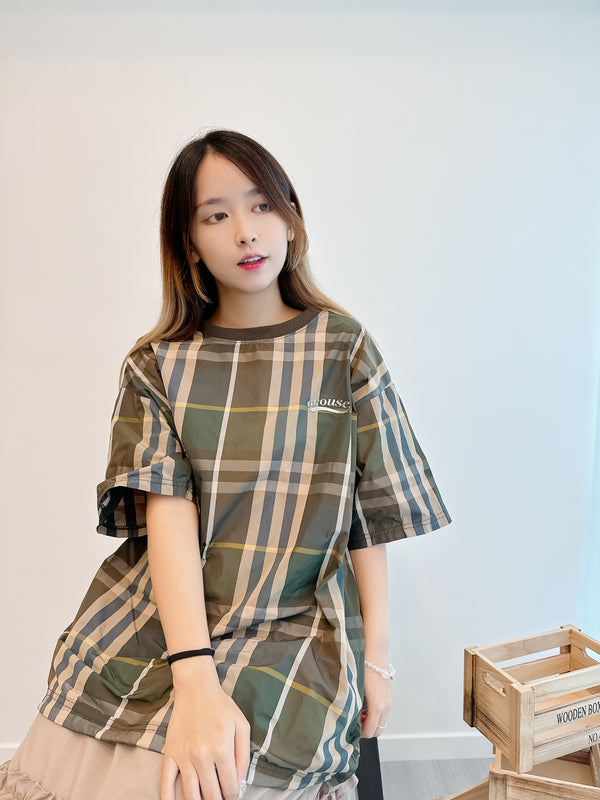 2409015 AP Logo Checked Top - Khaki