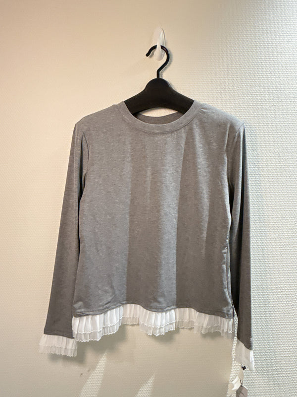 2501073 SP Frills Hem Top - Grey