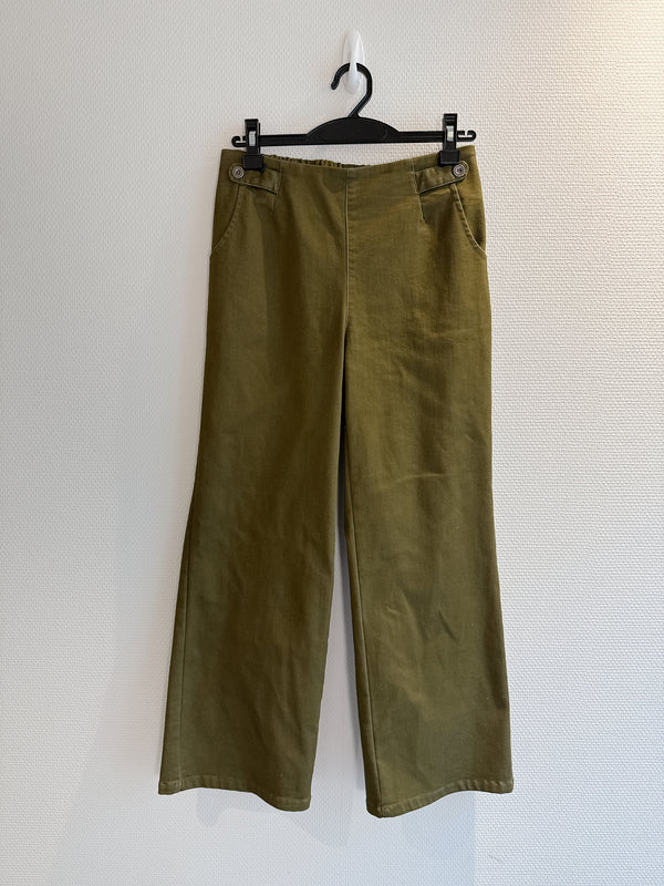 2501098	RE Wide Pants - Green