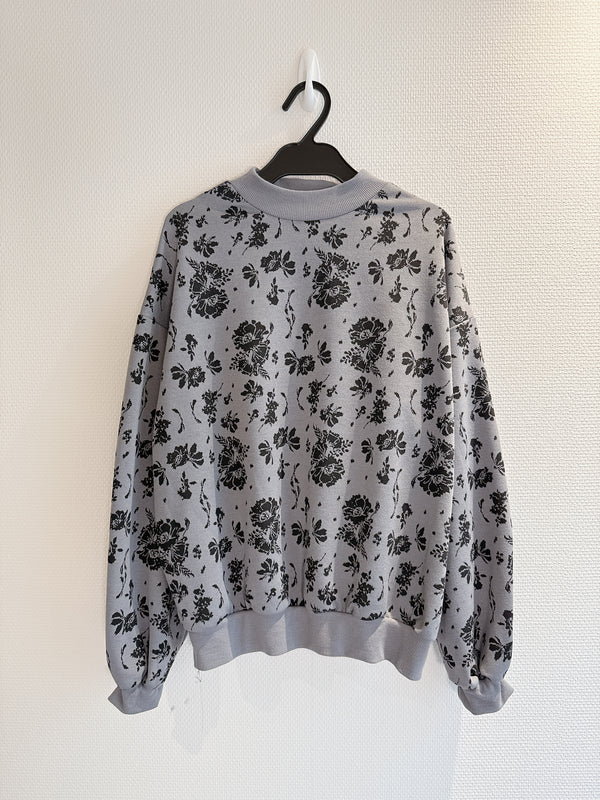 2501090 BL Floral Top - Charcoal